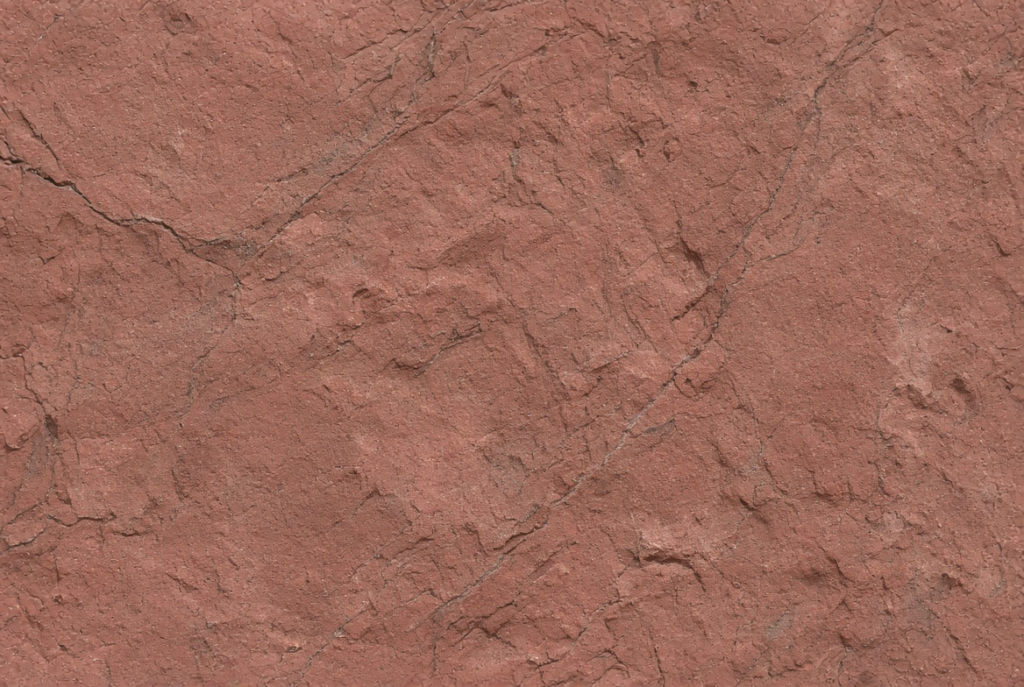 Mandana Red